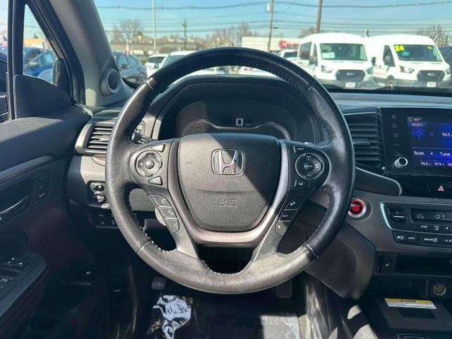 Photo of 2022 Sonic Gray Pearl Honda Ridgeline