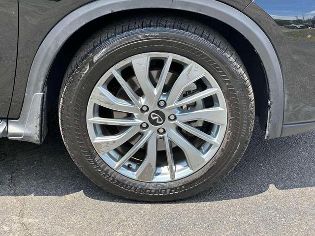Photo of 2024 Black Obsidian INFINITI QX50