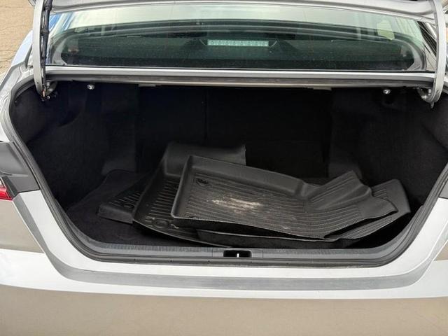 Photo of 2025 Celestial Silver Metallic Toyota Camry