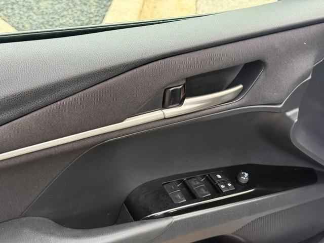Photo of 2025 Celestial Silver Metallic Toyota Camry