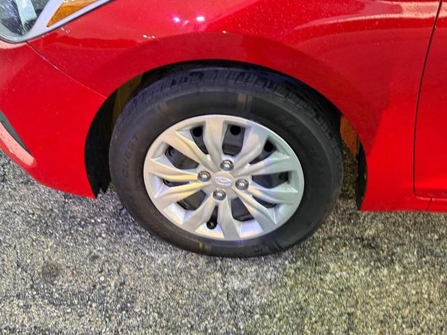 Photo of 2022 Pomegranate Red Hyundai Accent