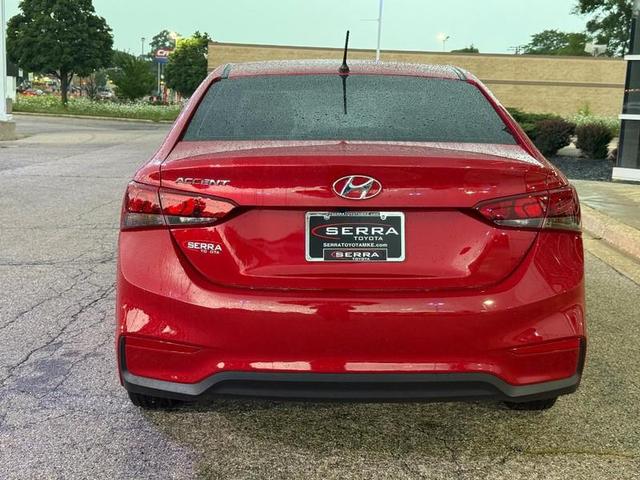 Photo of 2022 Pomegranate Red Hyundai Accent