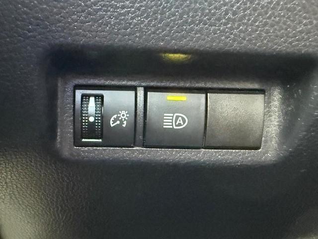 Photo of 2019 Magnetic Gray Metallic Toyota RAV4