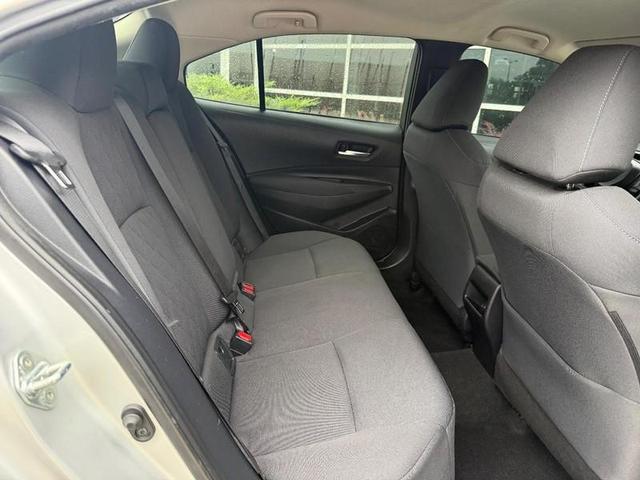Photo of 2020 Classic Silver Metallic Toyota Corolla