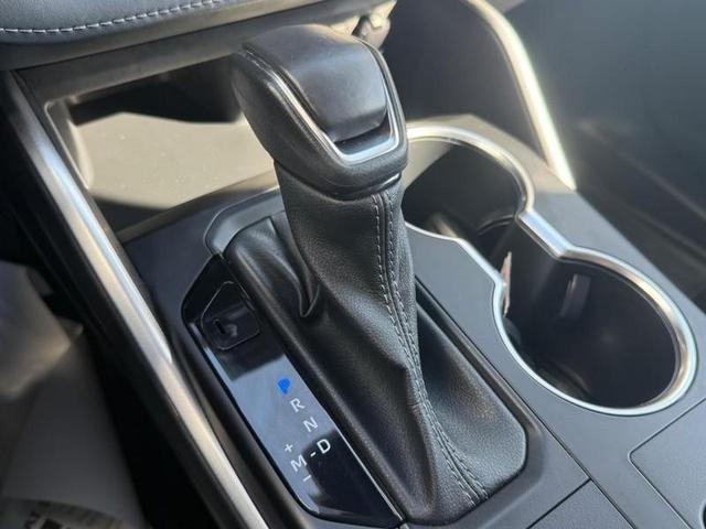 Photo of 2023 Magnetic Gray Metallic Toyota Highlander