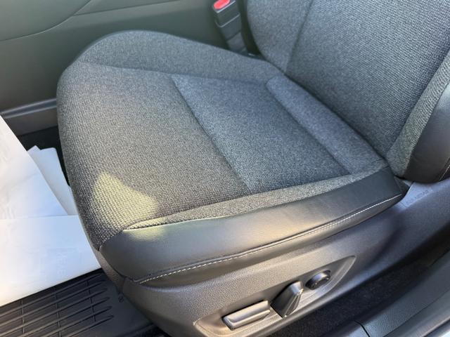 Photo of 2024 Oxygen White Toyota Crown