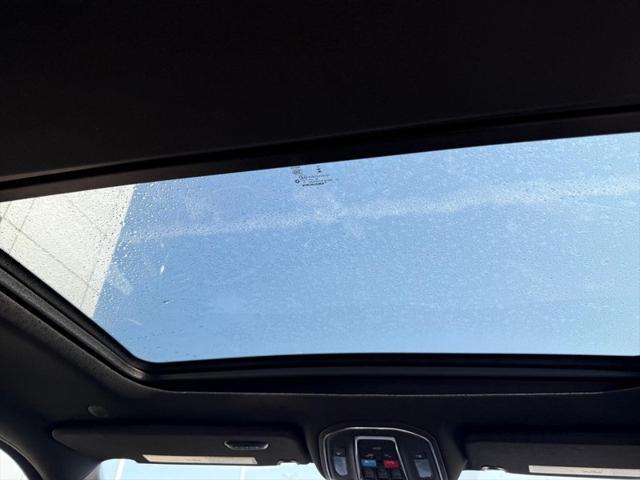 Photo of 2023 Baltic Gray Metallic Clearcoat Jeep Wagoneer