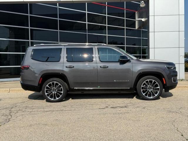 Photo of 2023 Baltic Gray Metallic Clearcoat Jeep Wagoneer