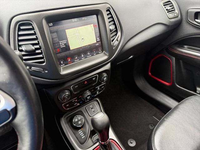 Photo of 2018 Spitfire Orange Clearcoat Jeep Compass