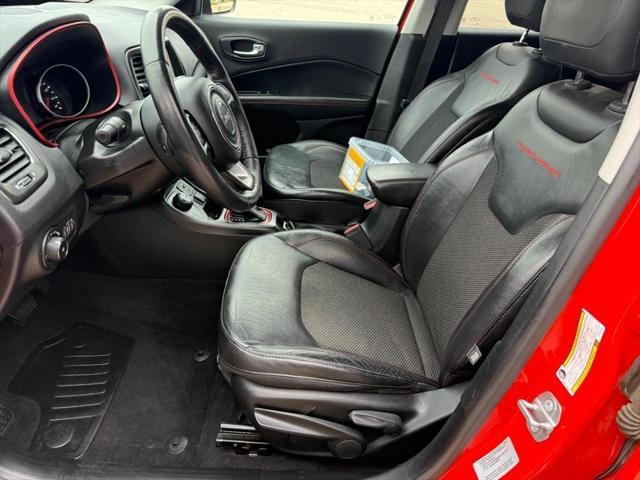 Photo of 2018 Spitfire Orange Clearcoat Jeep Compass