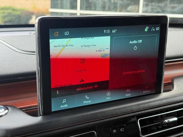 Photo of 2022 Infinite Black Metallic Clearcoat Lincoln Aviator