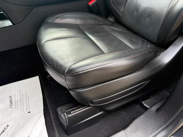 Photo of 2022 Infinite Black Metallic Clearcoat Lincoln Aviator