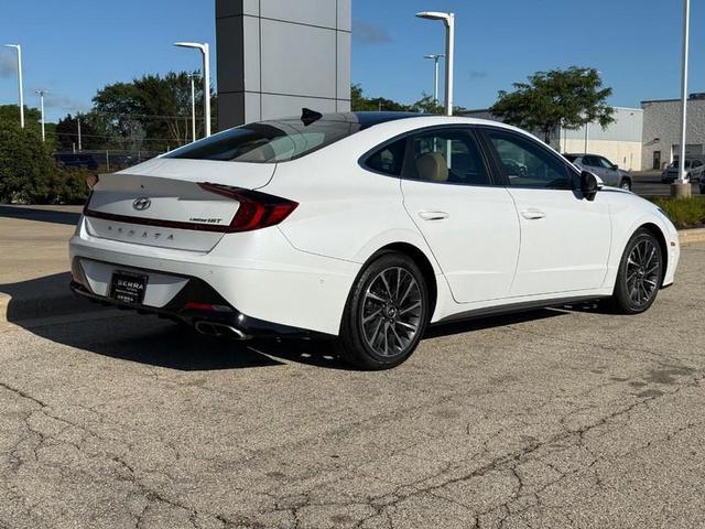 Photo of 2020 Quartz White Hyundai SONATA