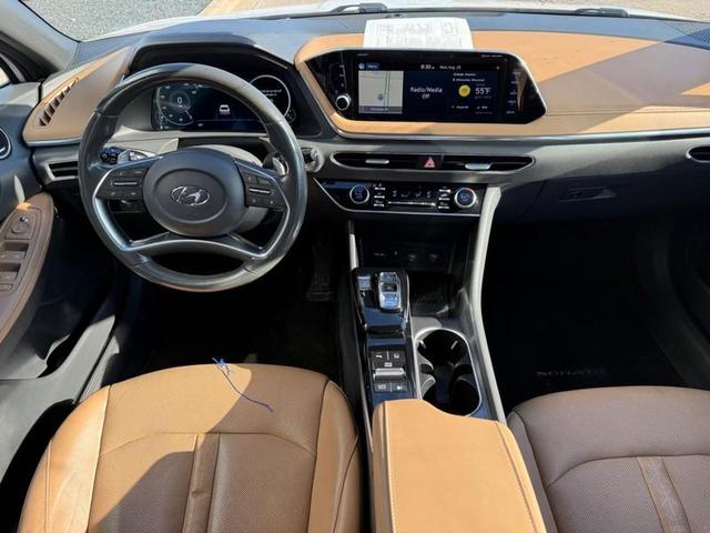 Photo of 2020 Quartz White Hyundai SONATA