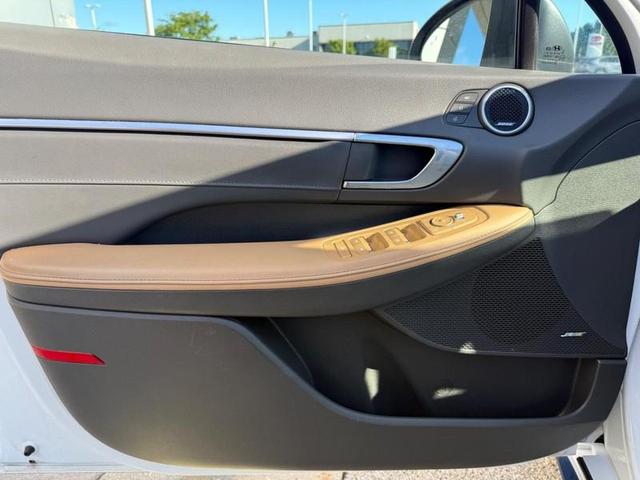 Photo of 2020 Quartz White Hyundai SONATA