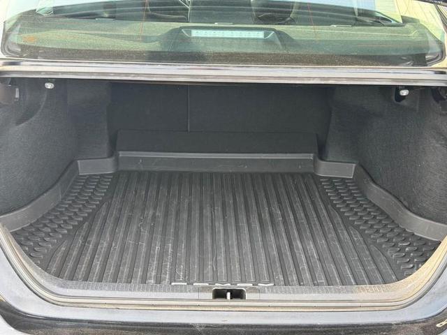 Photo of 2024 Midnight Black Metallic Toyota Camry