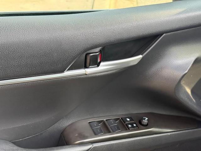 Photo of 2024 Midnight Black Metallic Toyota Camry