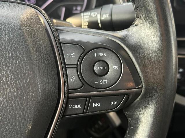 Photo of 2024 Midnight Black Metallic Toyota Camry