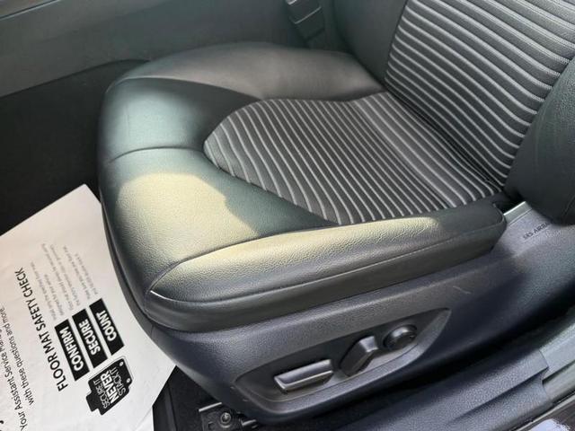 Photo of 2024 Midnight Black Metallic Toyota Camry