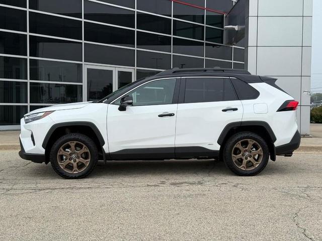 Photo of 2025 Ice Cap Toyota RAV4 Hybrid