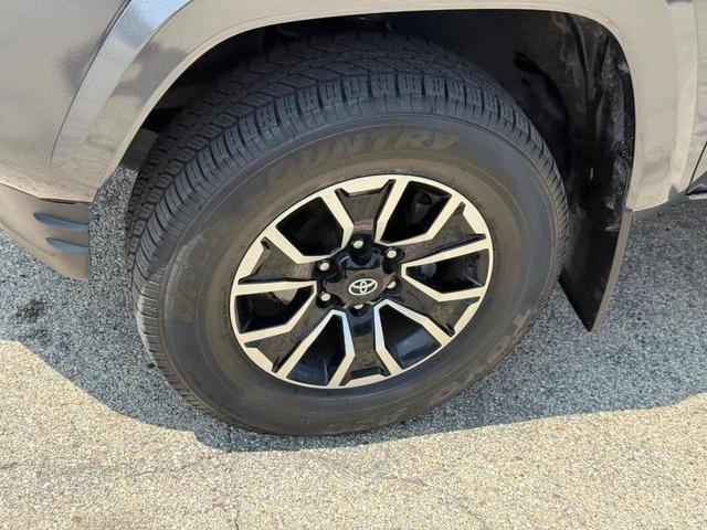 Photo of 2022 Magnetic Gray Metallic Toyota Tacoma