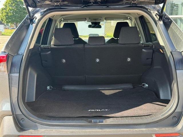 Photo of 2019 Magnetic Gray Metallic Toyota RAV4