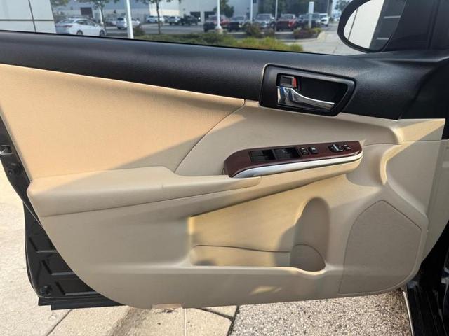 Photo of 2012 Attitude Black Metallic Toyota Camry