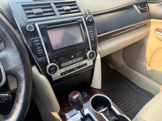 Photo of 2012 Attitude Black Metallic Toyota Camry