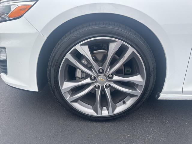 Photo of 2024 Summit White Chevrolet Malibu