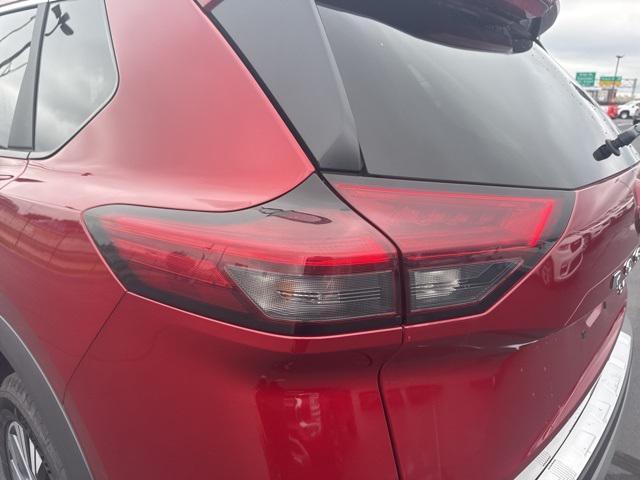 Photo of 2022 Scarlet Ember Tintcoat Nissan Rogue