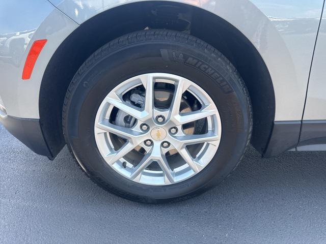 Photo of 2024 Sterling Gray Metallic Chevrolet Equinox