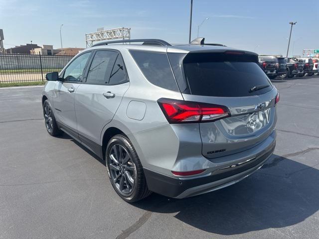Photo of 2023 Sterling Gray Metallic Chevrolet Equinox