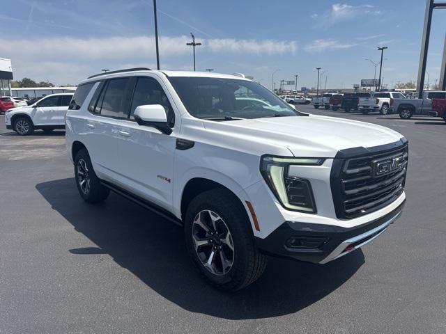 Photo of 2025 Summit White GMC Yukon