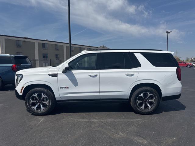 Photo of 2025 Summit White GMC Yukon