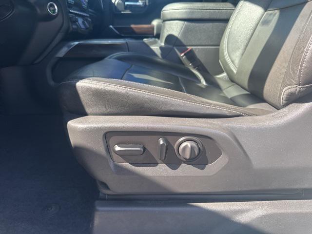 Photo of 2020 Summit White GMC Sierra 1500