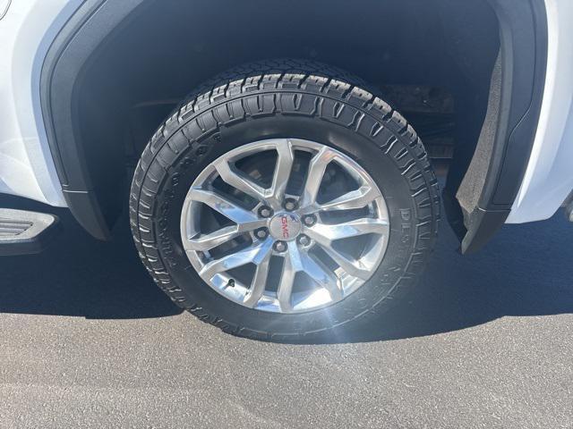 Photo of 2020 Summit White GMC Sierra 1500