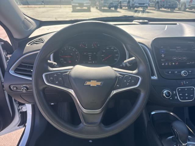 Photo of 2022 Summit White Chevrolet Malibu