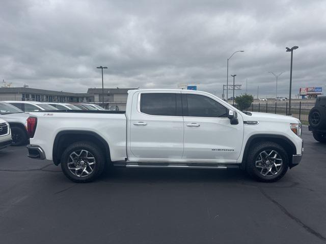 Photo of 2021 Summit White GMC Sierra 1500