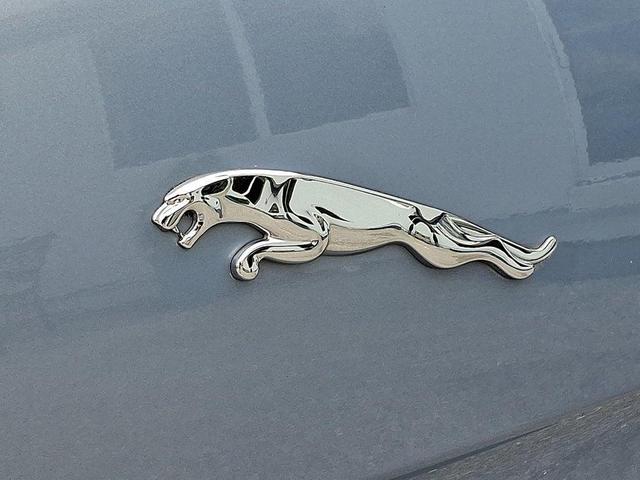 Photo of 2011 Frost Blue Jaguar XJ
