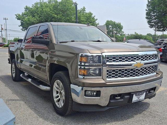 Photo of 2015 Brownstone Metallic Chevrolet Silverado 1500