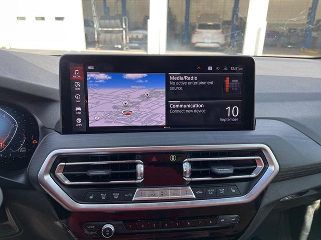 Photo of 2023 Alpine White BMW X3