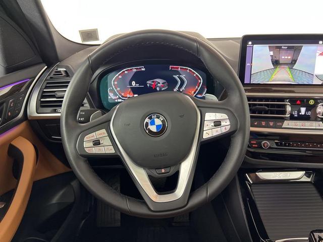 Photo of 2023 Mineral White Metallic BMW X3