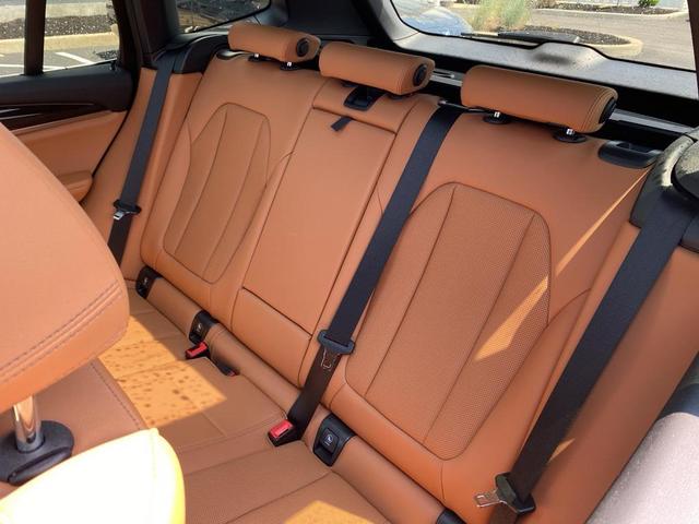 Photo of 2023 Jet Black BMW X3