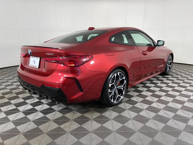 Photo of 2025 Vegas Red Metallic BMW 430