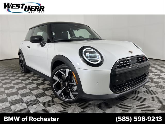 2025 MINI Hardtop