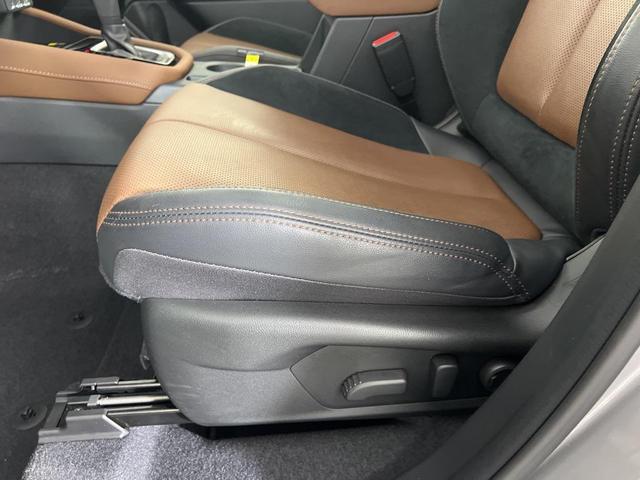 Photo of 2025 River Rock Pearl Subaru Forester