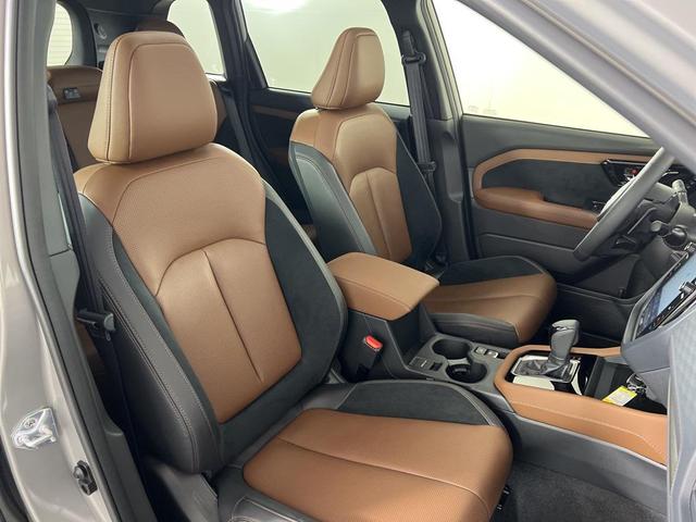 Photo of 2025 River Rock Pearl Subaru Forester