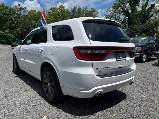 Photo of 2018 White Knuckle Clearcoat Dodge Durango