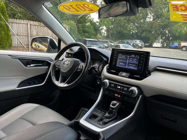 Photo of 2019 Silver Sky Metallic Toyota RAV4