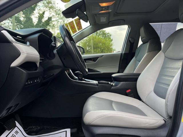 Photo of 2019 Silver Sky Metallic Toyota RAV4